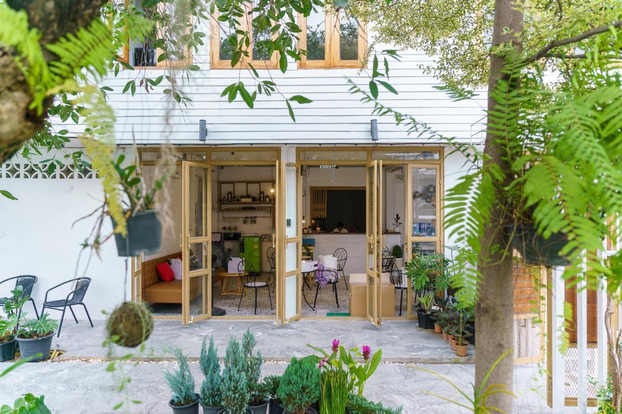 Sherva101 Home And Hostel Τσιάνγκ Μάι Εξωτερικό φωτογραφία