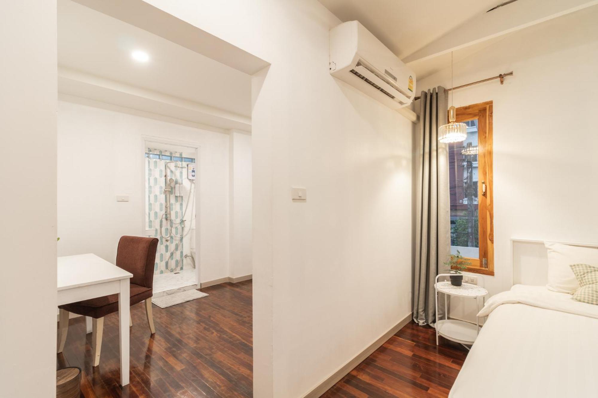 Sherva101 Home And Hostel Τσιάνγκ Μάι Δωμάτιο φωτογραφία