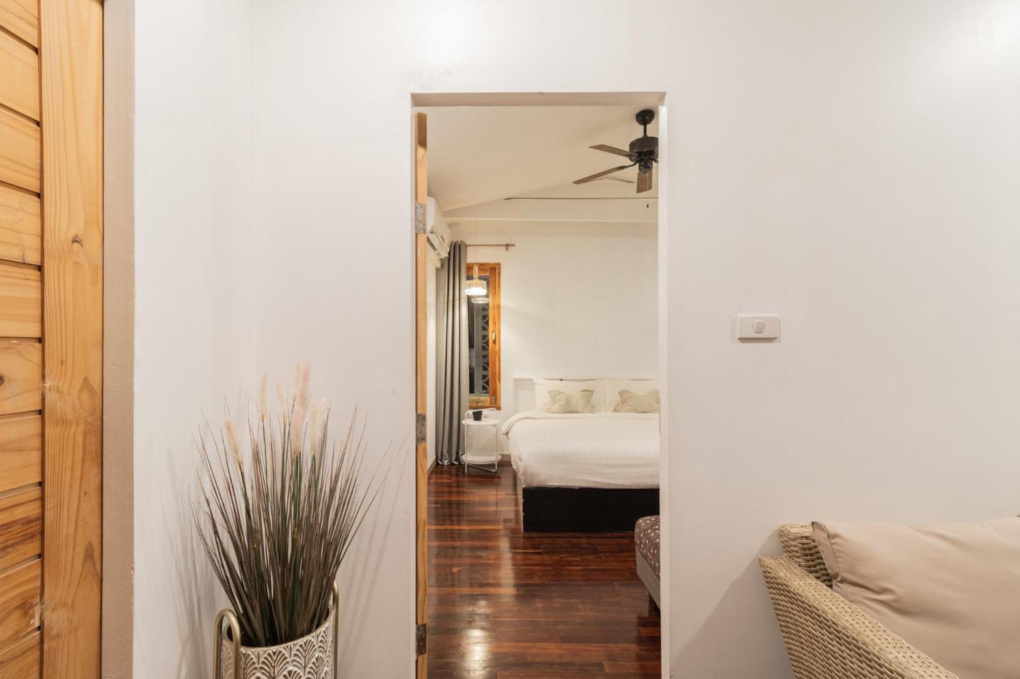 Sherva101 Home And Hostel Τσιάνγκ Μάι Δωμάτιο φωτογραφία